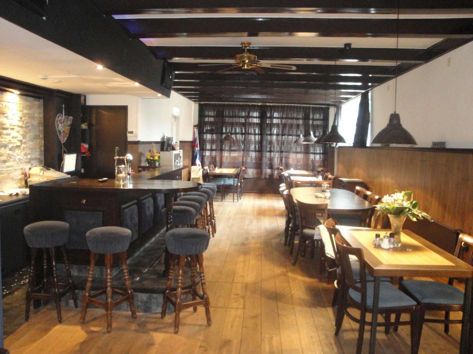 De Gouden Klok Otel Leeuwarden Dış mekan fotoğraf