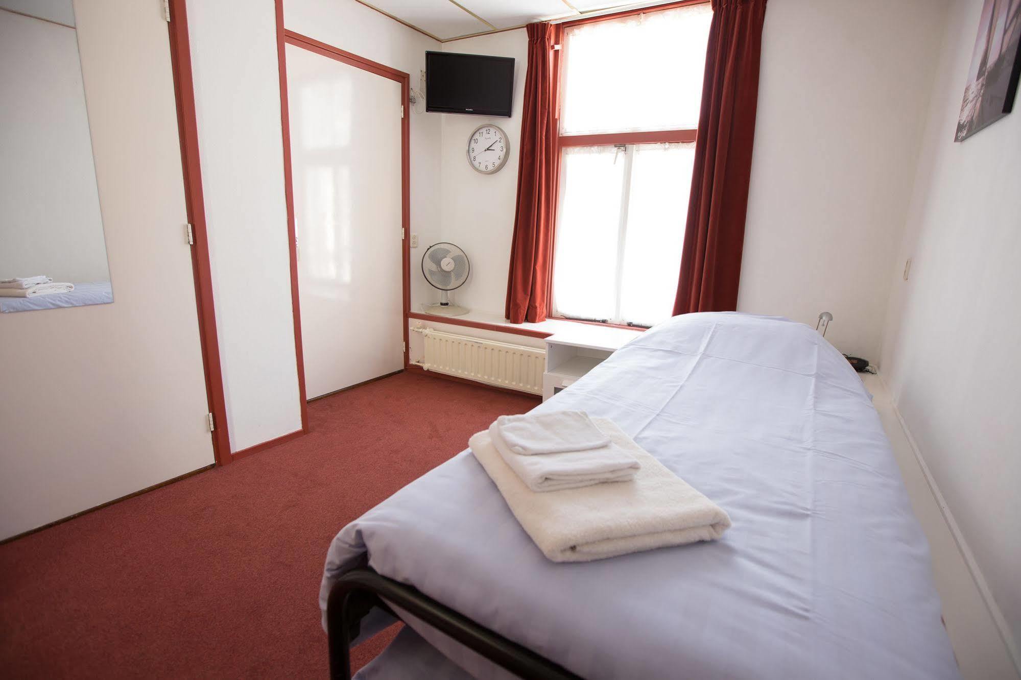 De Gouden Klok Otel Leeuwarden Dış mekan fotoğraf